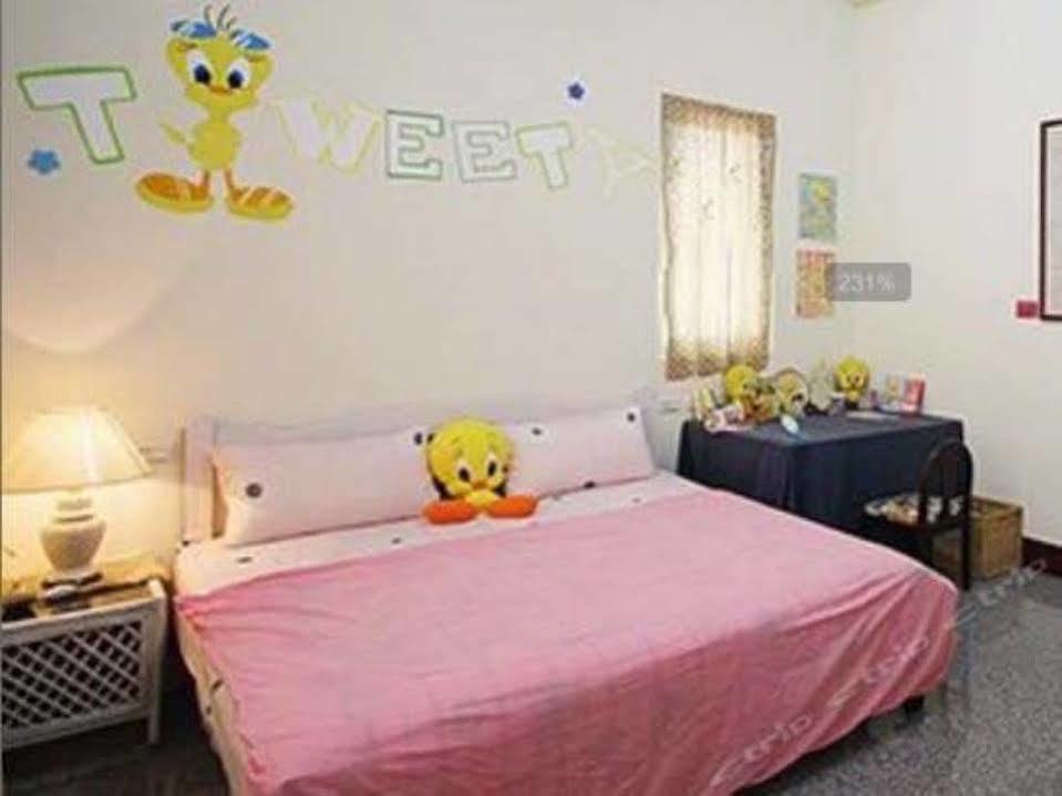 11 House Bed and Breakfast Erlin Buitenkant foto