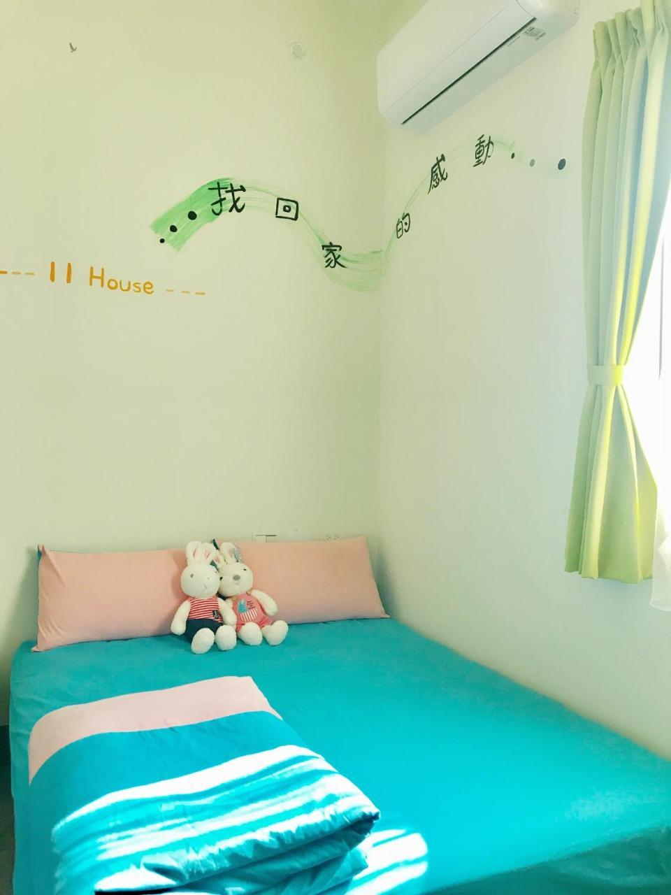 11 House Bed and Breakfast Erlin Buitenkant foto